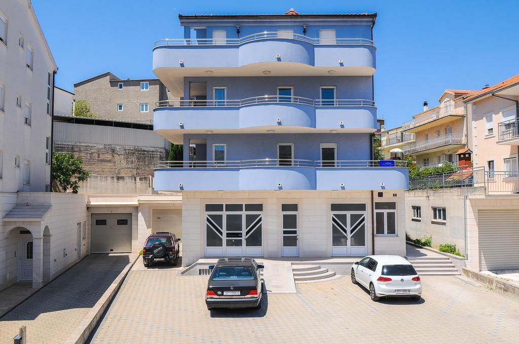 Apartments Anamarija Split Exterior photo