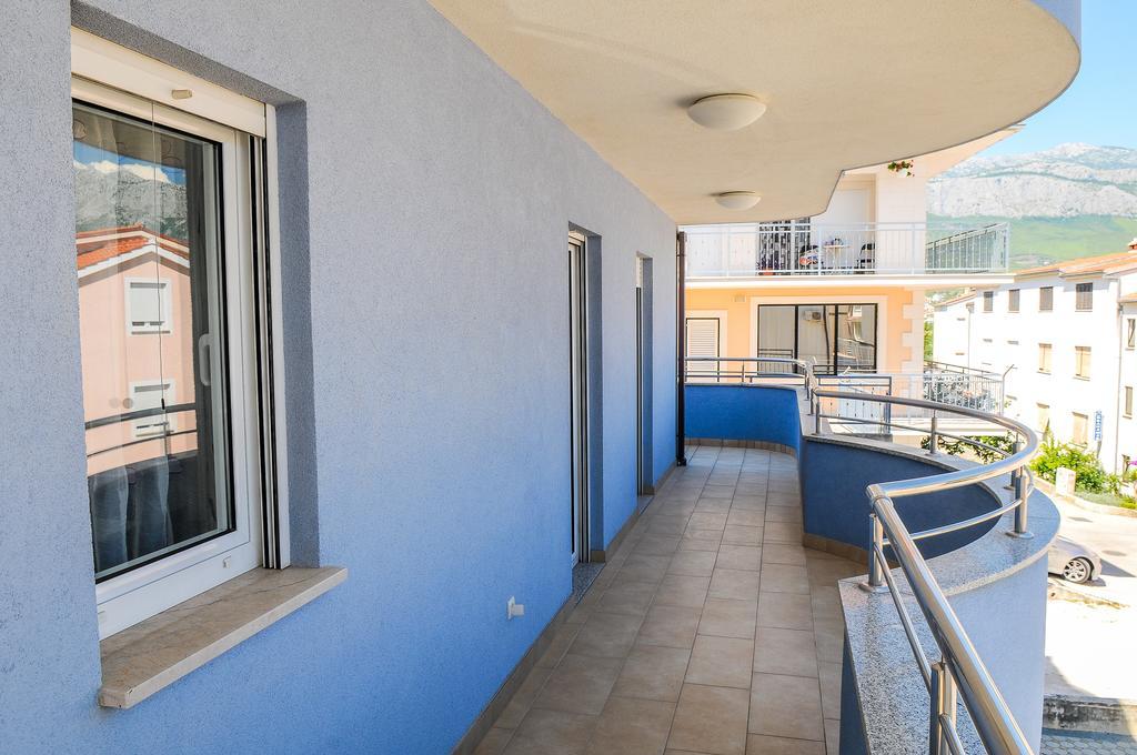 Apartments Anamarija Split Exterior photo